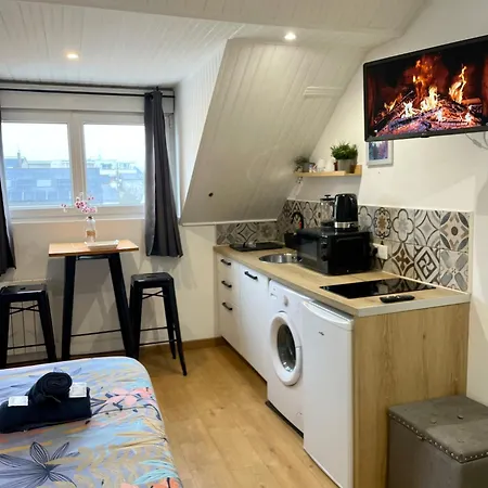 Blue Moon Сен-Назер